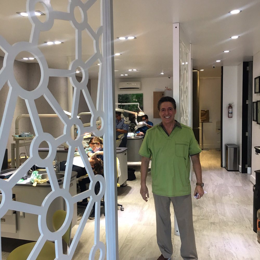 Dr. Ignacio de la Vega - Dr de la Vega's new office is super nice! It's much bigger, new building (1 year old), remodeled with modern decor. I love going there! - General Dentistry Near Me - Tijuana, BCN