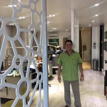 Dr. Ignacio de la Vega - Dr de la Vega's new office is super nice! It's much bigger, new building (1 year old), remodeled with modern decor. I love going there! - General Dentistry Near Me - Tijuana, BCN