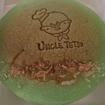 Uncle Tetsu - Coconut pandan cheesecake - Desserts Near Me - Hacienda Heights, California Uncle Tetsu - Coconut pandan cheesecake - Desserts Near Me - Hacienda Heights, California