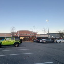Barnes & Noble Booksellers - Storefront