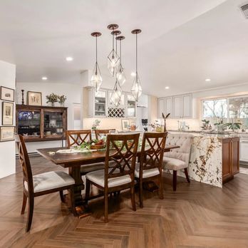 William Birchard Remodeling - Waterfall countertop island granite
Designer pendants - General Contractors Near Me - Tucson, Arizona William Birchard Remodeling - Waterfall countertop island granite
Designer pendants - General Contractors Near Me - Tucson, Arizona