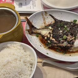 大家樂 - Lotus soup, steamed fish, rice and tea HK$75 = US10