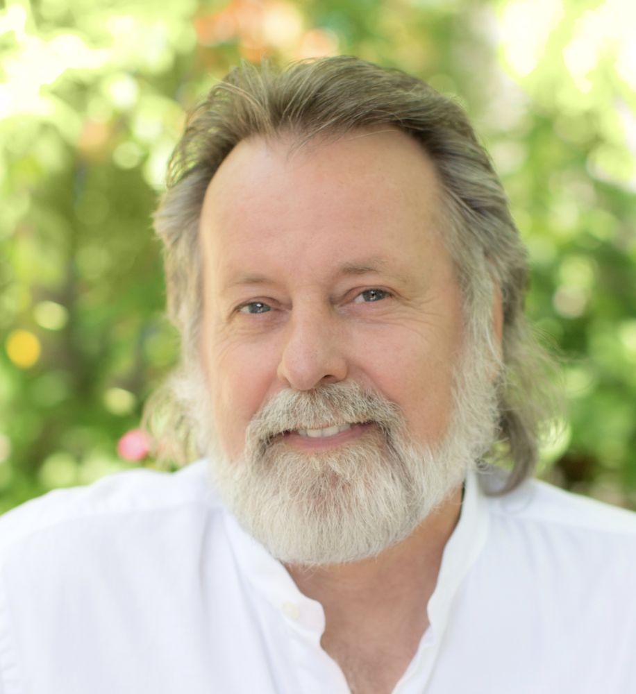 Bruce A Fischer, MD - child therapist in Barrington, RI