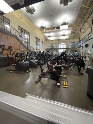 THE LODGE DES PERES - Updated July 2025 - 29 Photos & 32 Reviews - 1050