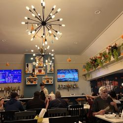 Ta’Chingon Mexican Kitchen - Main dining area