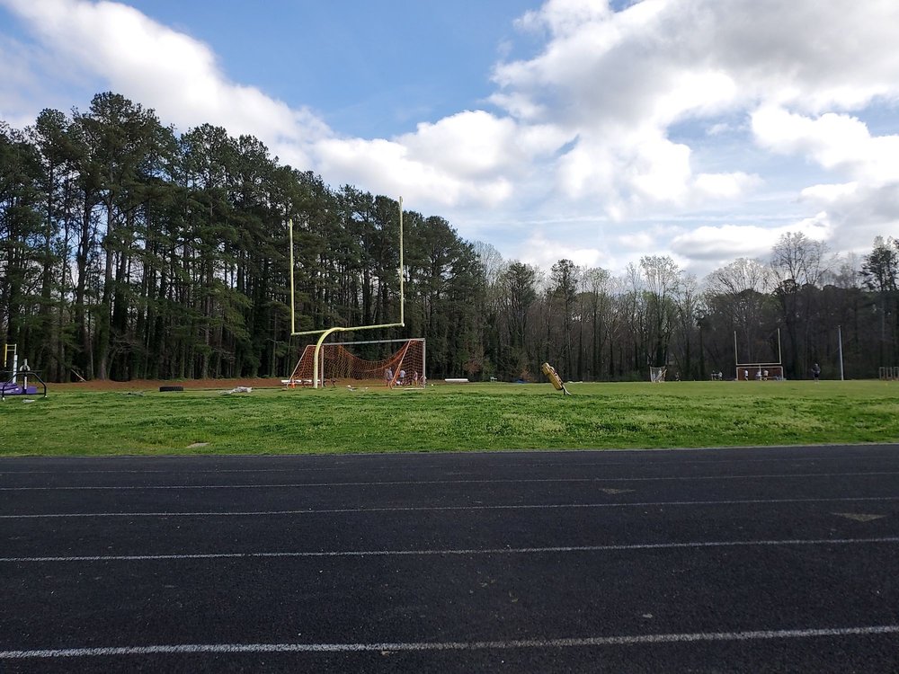 LAKESIDE HIGH SCHOOL YEARBOOK SPONSOR Updated May 2024 3801