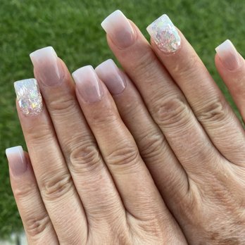 Ava Nail Spa - Nail Salons Near Me - Kannapolis, North Carolina