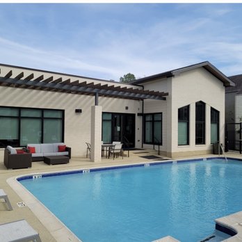 Calder Square Apartments - Beautiful pool!!! - Apartments Near Me - League City, Texas