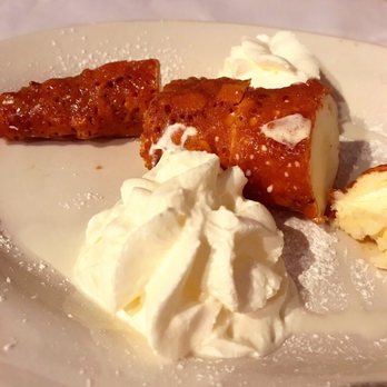 Patrizia's - Williamsburg - Cannoli - Pizza Near Me - Brooklyn, New York