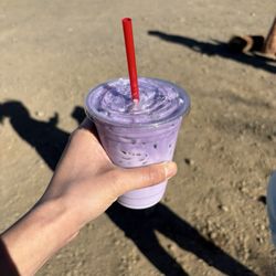 Coffee And Aloha - Ube milk tea
