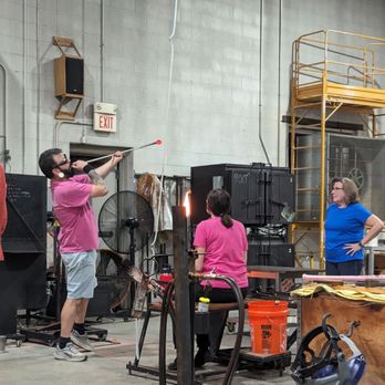 Neusole Glassworks - Educational Services Near Me - Cincinnati, Ohio Neusole Glassworks - Educational Services Near Me - Cincinnati, Ohio