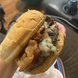 Only Burger - Mushroom burger