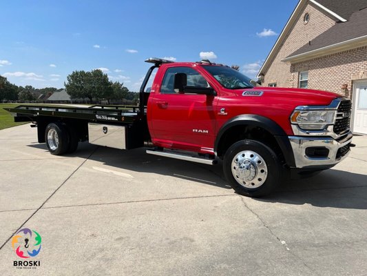 Broski Tow Truck