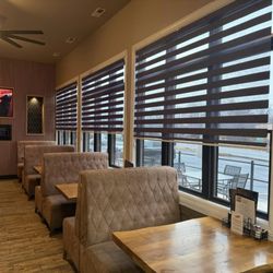 Conowingo Pizza - Dining room