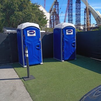 Express Portable - Sports center portable toilet rentals - Portable Toilet Services Near Me - Miami, Florida