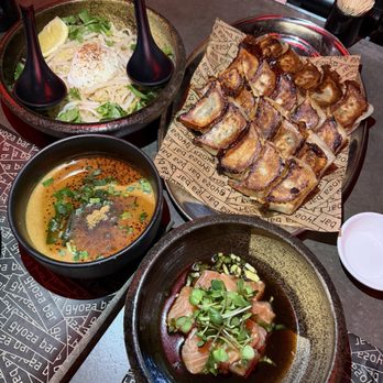 Gyoza Bar - Pork Gyoza and vegetable gyoza - Izakaya Near Me - Echo Park, California