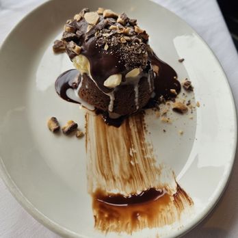 Chart House - Mini lava cake - Seafood Near Me - Portland, Oregon Chart House - Mini lava cake - Seafood Near Me - Portland, Oregon