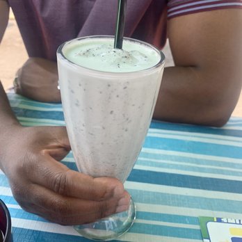 The King Eddy - Cookies and cream milkshake - Burgers Near Me - Ottawa, Ontario The King Eddy - Cookies and cream milkshake - Burgers Near Me - Ottawa, Ontario