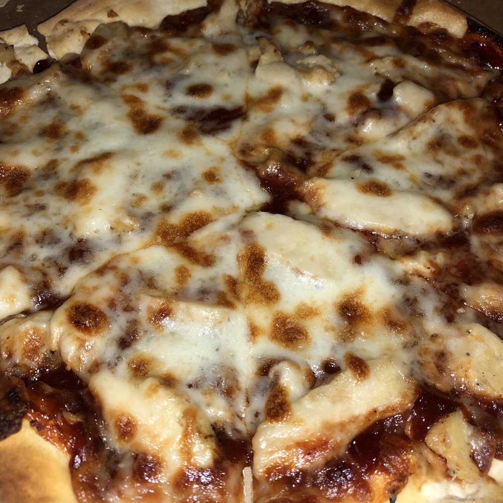 Bordenaro's Pizza - BBQ chicken pizza - Pizza Near Me - Des Moines, Iowa