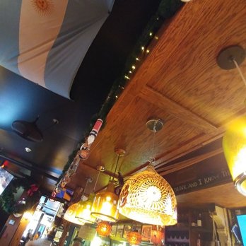 Ché - Bar area - Argentine Near Me - Cincinnati, Ohio Ché - Bar area - Argentine Near Me - Cincinnati, Ohio