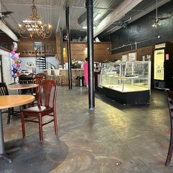 Miranda's Cake House