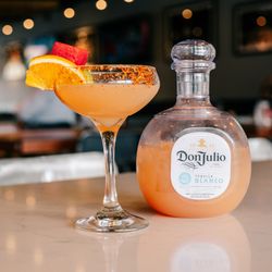 Spectators Bar & Grill - Fresh pressed margarita