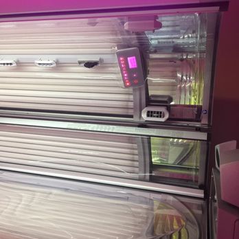 Solarium Super Tanning Salon - I've been tanning here for years and very pleased with the salon. - Tanning Near Me - Shawnee, Kansas