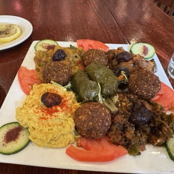Bereket Turkish Mediterranean Restaurant - Sample 6 appetizer - Mediterranean Near Me - Chicago, Illinois Bereket Turkish Mediterranean Restaurant - Sample 6 appetizer - Mediterranean Near Me - Chicago, Illinois