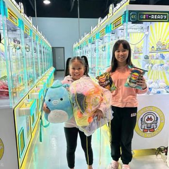 Catching Ducks - Arcades Near Me - Las Vegas, Nevada