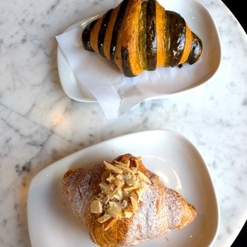 La Fete - Patisserie/Cake Shop Near Me - Mercer Island, Washington La Fete - Patisserie/Cake Shop Near Me - Mercer Island, Washington