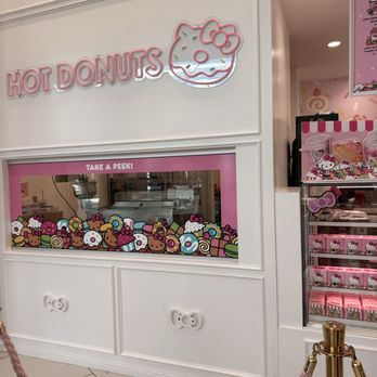Hello Kitty Cafe - Hot donut station - Themed Cafes Near Me - Santa Clara, California Hello Kitty Cafe - Hot donut station - Themed Cafes Near Me - Santa Clara, California