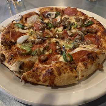 Pizza Hut - Supreme individual pizza - Pizza Near Me - Jackson, Michigan Pizza Hut - Supreme individual pizza - Pizza Near Me - Jackson, Michigan
