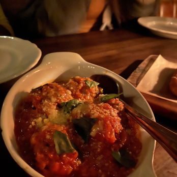 Gilt Bar - New American Near Me - Chicago, Illinois