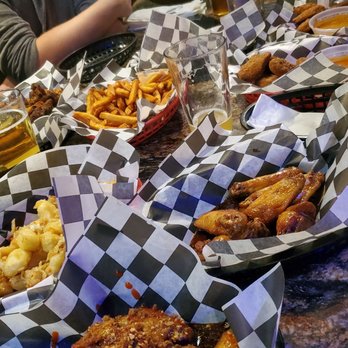 D-spot - Chicken Wings Near Me - Oakdale, Minnesota