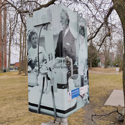 City of Ottawa - It's cool that the utility boxes on the grounds of The Civic Hospital are medical themed.