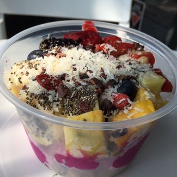 Yogart - Regular pitaya bowl w/everything 4.5/5 - Ice Cream & Frozen Yogurt Near Me - San Diego, California Yogart - Regular pitaya bowl w/everything 4.5/5 - Ice Cream & Frozen Yogurt Near Me - San Diego, California