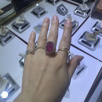 International Gemological Appraisal and Certification - Ruby 15 carat - Jewelry Near Me - Westminster, California International Gemological Appraisal and Certification - Ruby 15 carat - Jewelry Near Me - Westminster, California