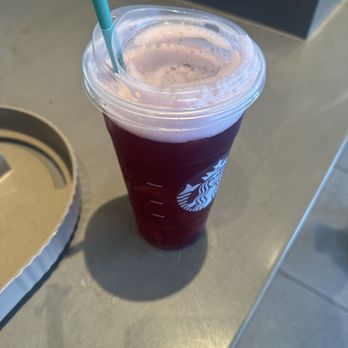 Starbucks - Coffee & Tea Near Me - Cedarhurst, New York Starbucks - Coffee & Tea Near Me - Cedarhurst, New York
