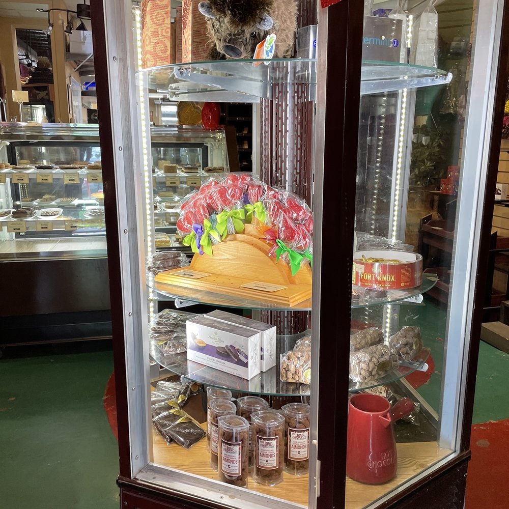 Piece, Love and Chocolate - More goodies! - Chocolatiers & Shops Near Me - Boulder, Colorado Piece, Love and Chocolate - More goodies! - Chocolatiers & Shops Near Me - Boulder, Colorado