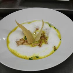 Fresh Restaurant & Lounge