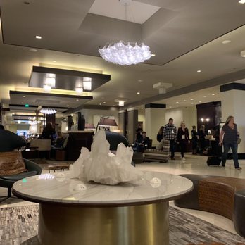 Renaissance Phoenix Downtown Hotel - Lobby - Hotels Near Me - Phoenix, Arizona