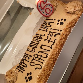 Three Dog Bakery - Peanut Butter Cake - Pet Stores Near Me - Indianapolis, Indiana