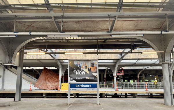 Penn Station-Baltimore by null