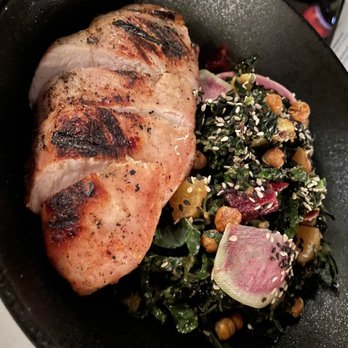 Laurel Hardware - Chopped Kale salad with Chicken - New American Near Me - West Hollywood, California Laurel Hardware - Chopped Kale salad with Chicken - New American Near Me - West Hollywood, California