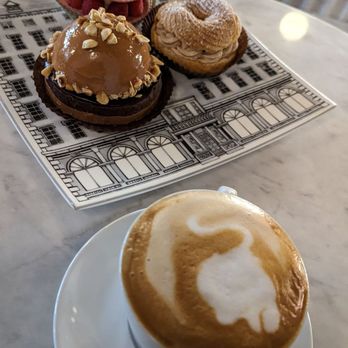 L’Avenue Boulangerie - a cup of coffee and pastries - Cafes Near Me - Toronto, Ontario L’Avenue Boulangerie - a cup of coffee and pastries - Cafes Near Me - Toronto, Ontario