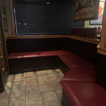 Applebee's Grill + Bar - Sports Bars Near Me - Modesto, California