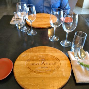 Bodega DiamAndes - Wine Tasting Room Near Me - Vista Flores, M