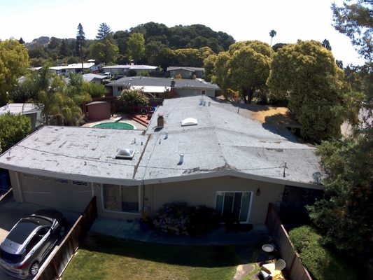 Custom Roofing - This roof was existing tar and gravel the homeowner wanted to go a different route, when she reached out us she was so happy to finally hear that we could do the job the way she dreamed. Custom Roofing - This roof was existing tar and gravel the homeowner wanted to go a different route, when she reached out us she was so happy to finally hear that we could do the job the way she dreamed.