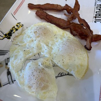 Breakfast Republic - Eggs and Bacon - Breakfast & Brunch Near Me - San Diego, California Breakfast Republic - Eggs and Bacon - Breakfast & Brunch Near Me - San Diego, California