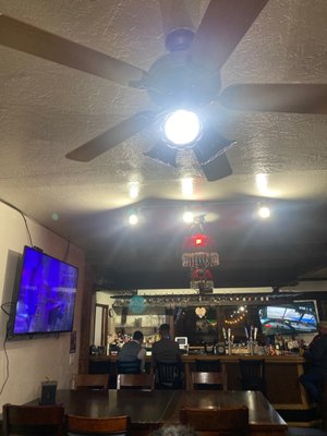 POOR RICHARDS PIZZA - SPRINGVILLE - Updated June 2026 - 18 Reviews ...
